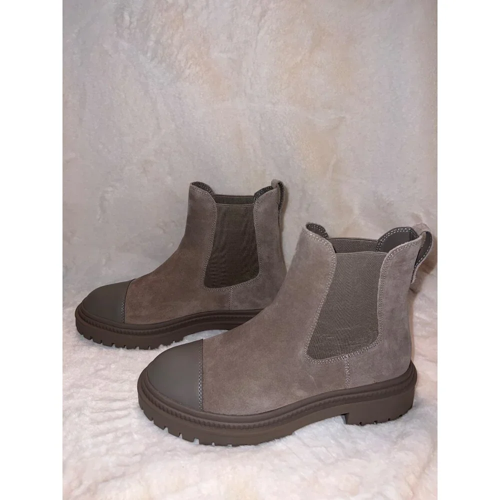 Steve Madden Mayslie Lug Sole Chelsea Boot – Taupe Suede, Size 8, New Without Bo - Picture 4 of 8